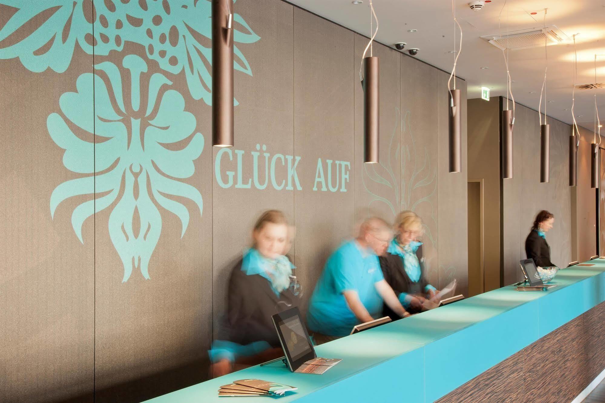 Motel One Essen Exteriör bild